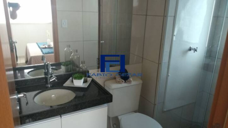 Imagem Apartamento com 2 Quartos à Venda, 57 m² em Várzea - Recife