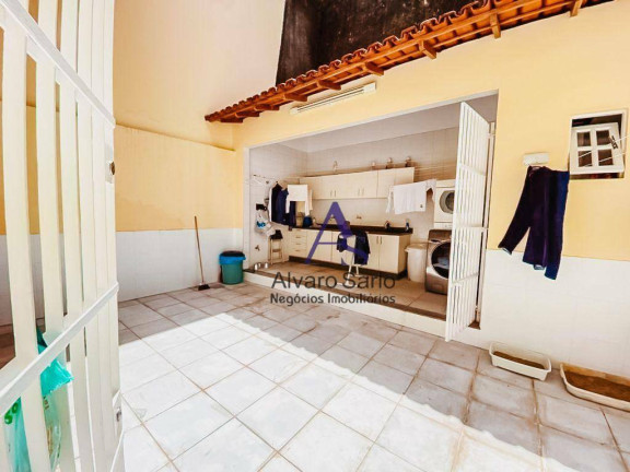 Imagem Casa com 4 Quartos à Venda, 450 m² em Santa Cecília - Vitória