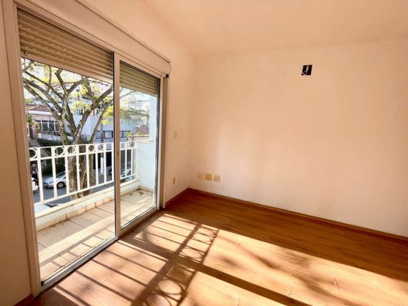 Imagem Casa com 3 Quartos à Venda, 355 m² em Vila Regente Feijó - São Paulo Imagem Casa com 3 Quartos à Venda, 355 m² em Vila Regente Feijó - São Paulo