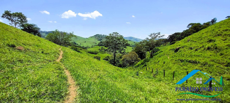 Imagem Chácara à Venda, 20 m² em Centro - Paraisópolis Imagem Chácara à Venda, 20 m² em Centro - Paraisópolis