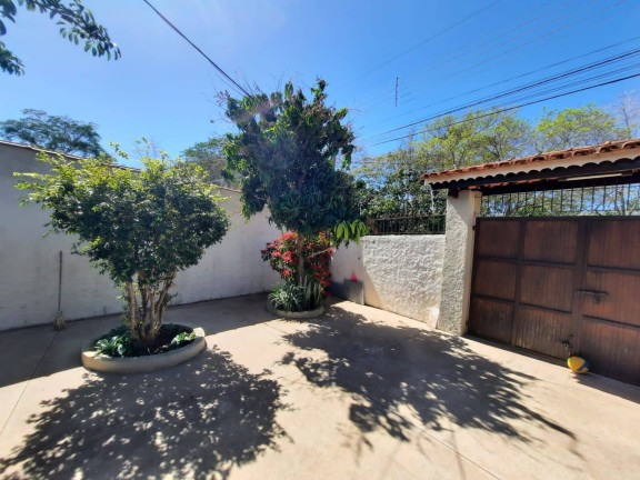 Imagem Casa com 5 Quartos à Venda, 530 m² em Centro - Atibaia