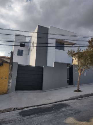 Casa com 3 Quartos à Venda, 87 m² em Niterói - Betim