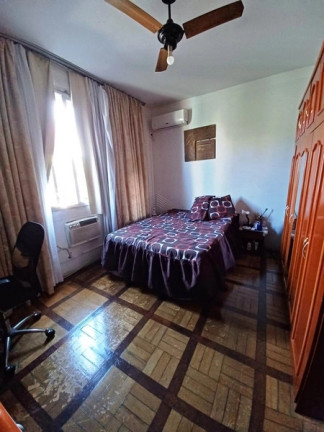 Imagem Apartamento com 2 Quartos à Venda, 74 m² em Menino Deus - Porto Alegre