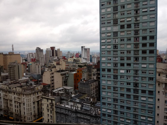 Imagem Kitnet com 1 Quarto à Venda, 42 m² em Santa Efigênia - São Paulo Imagem Kitnet com 1 Quarto à Venda, 42 m² em Santa Efigênia - São Paulo