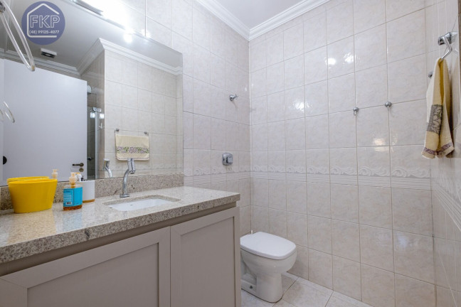 Imagem Apartamento com 2 Quartos à Venda, 60 m² em Cachoeira Do Bom Jesus - Florianópolis