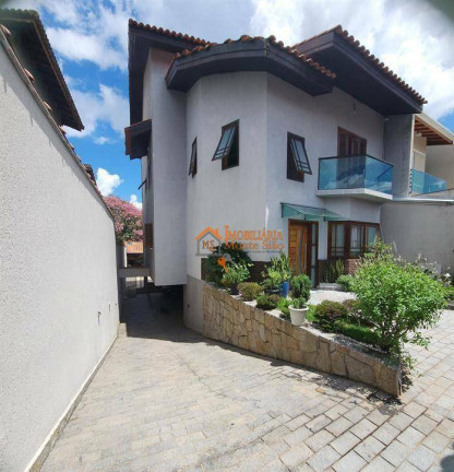Sobrado com 5 Quartos à Venda, 300 m² em Portão - Arujá