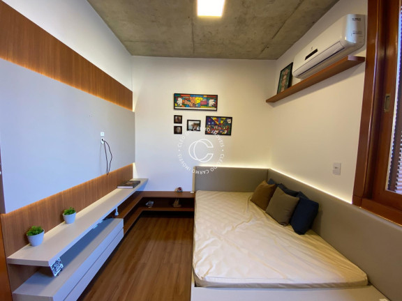 Imagem Casa com 3 Quartos à Venda, 177 m² em Camobi - Santa Maria Imagem Casa com 3 Quartos à Venda, 177 m² em Camobi - Santa Maria