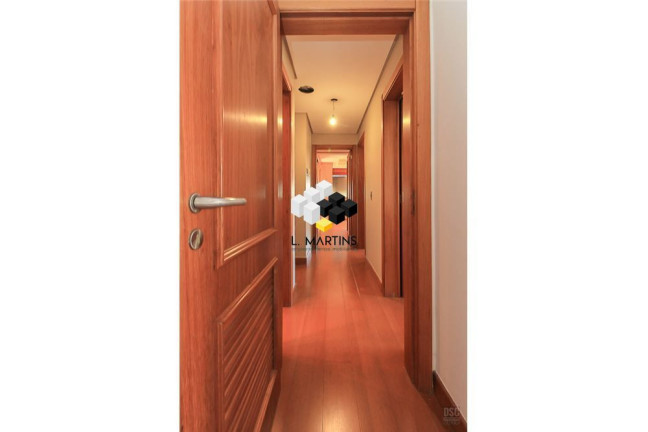 Imagem Apartamento com 3 Quartos à Venda, 211 m² em Mont Serrat - Porto Alegre Imagem Apartamento com 3 Quartos à Venda, 211 m² em Mont Serrat - Porto Alegre