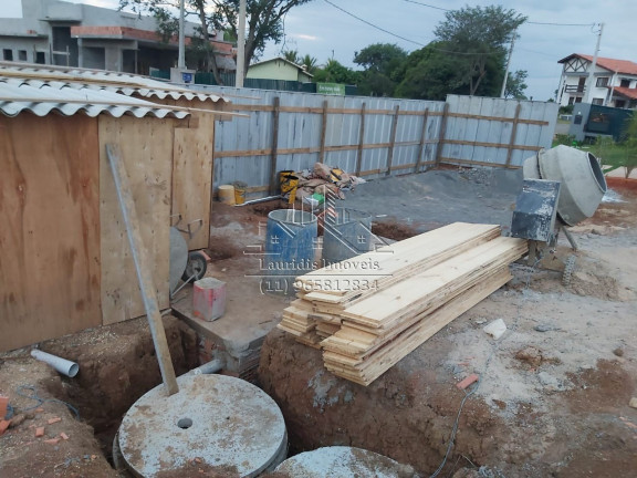 Imagem Imóvel com 3 Quartos à Venda, 182 m² em Ninho Verde - Porangaba Imagem Imóvel com 3 Quartos à Venda, 182 m² em Ninho Verde - Porangaba