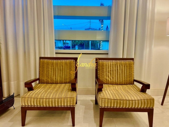 Imagem Casa de Condomínio com 4 Quartos à Venda, 277 m² em Noiva Do Mar - Xangri-la