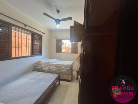 Imagem Casa com 2 Quartos à Venda, 100 m² em Toninhas - Ubatuba Imagem Casa com 2 Quartos à Venda, 100 m² em Toninhas - Ubatuba
