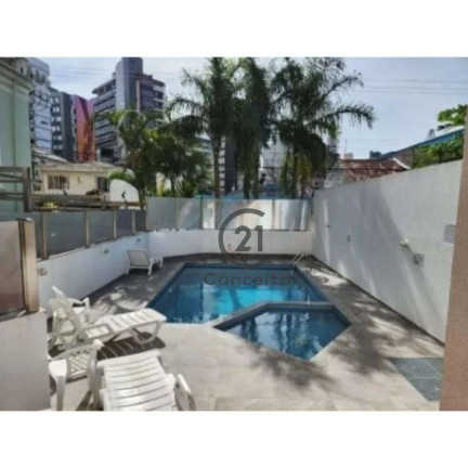 Imagem Apartamento com 2 Quartos à Venda, 67 m² em Centro - Florianópolis Imagem Apartamento com 2 Quartos à Venda, 67 m² em Centro - Florianópolis
