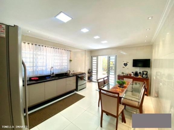 Imagem Casa com 3 Quartos à Venda, 178 m² em Cipava - Osasco Imagem Casa com 3 Quartos à Venda, 178 m² em Cipava - Osasco
