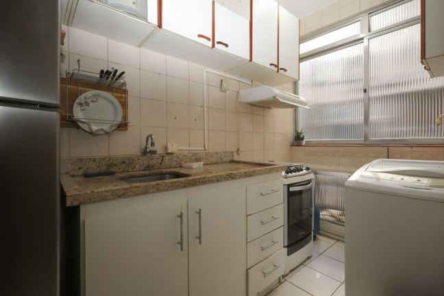 Imagem Imóvel com 2 Quartos à Venda, 55 m² em Santo Antônio - Porto Alegre