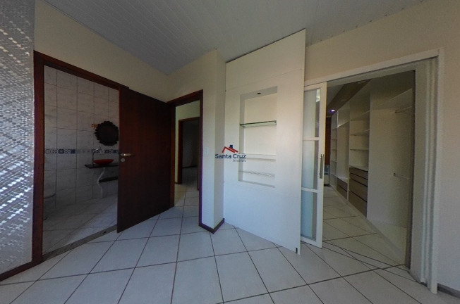 Imagem Imóvel com 7 Quartos à Venda, 378 m² em Ingleses Do Rio Vermelho - Florianópolis Imagem Imóvel com 7 Quartos à Venda, 378 m² em Ingleses Do Rio Vermelho - Florianópolis