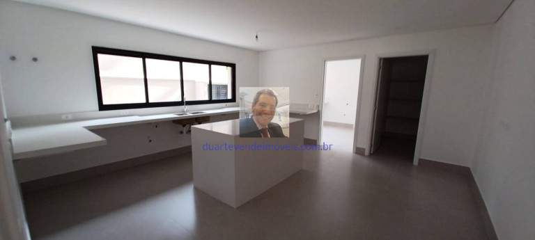 Imagem Casa de Condomínio com 4 Quartos à Venda, 276 m² em Barueri