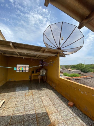 Imagem Sobrado com 3 Quartos à Venda, 266 m² em Conjunto Residencial Estrela Do Sul - Campo Grande