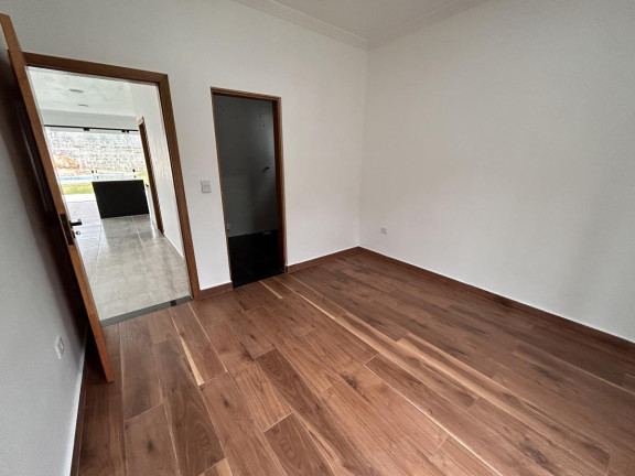 Imagem Casa com 4 Quartos à Venda, 200 m² em Horto - Ubatuba Imagem Casa com 4 Quartos à Venda, 200 m² em Horto - Ubatuba