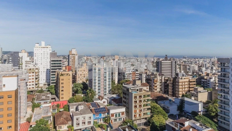 Imagem Imóvel com 4 Quartos à Venda, 353 m² em Três Figueiras - Porto Alegre