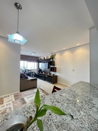 Imagem Apartamento com 3 Quartos à Venda, 65 m² em Vila Ipiranga - Porto Alegre