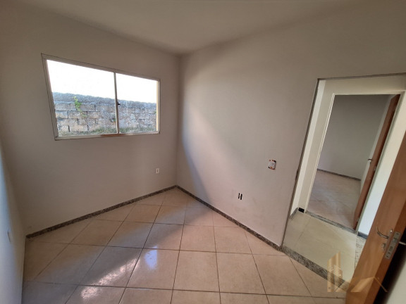 Imagem Casa com 3 Quartos à Venda, 180 m² em São Damião - Vespasiano
