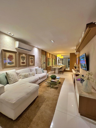 Imagem Apartamento com 3 Quartos à Venda, 131 m² em Camorim - Rio De Janeiro