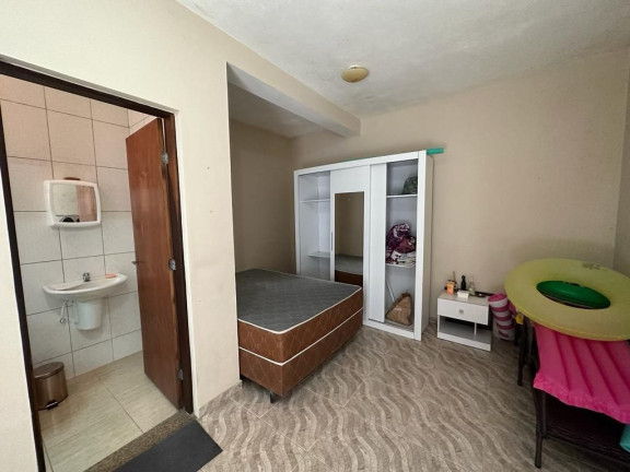 Imagem Sobrado com 3 Quartos à Venda, 215 m² em Clube Dos Oficiais - Suzano Imagem Sobrado com 3 Quartos à Venda, 215 m² em Clube Dos Oficiais - Suzano