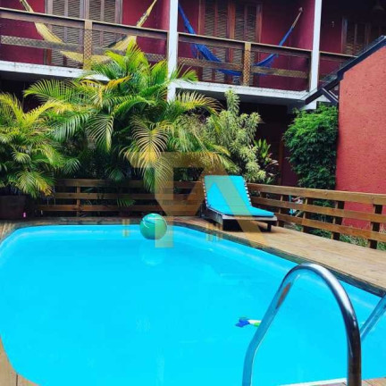 Imagem Imóvel com 6 Quartos à Venda, em Praia Da Barra - Garopaba Imagem Imóvel com 6 Quartos à Venda, em Praia Da Barra - Garopaba