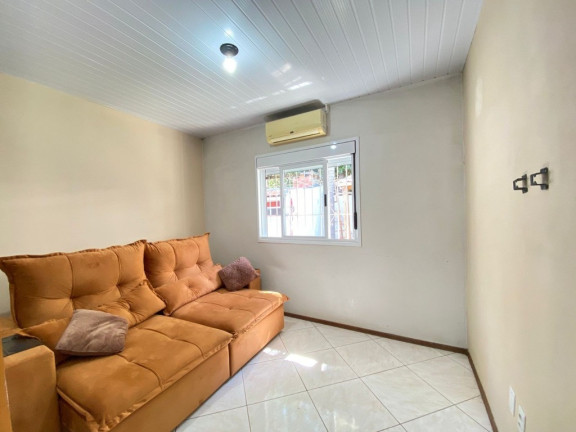 Imagem Casa com 2 Quartos à Venda, 58 m² em Hípica - Porto Alegre