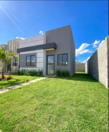 Imagem Casa com 2 Quartos à Venda, em Conceicão - Feira De Santana Imagem Casa com 2 Quartos à Venda, em Conceicão - Feira De Santana