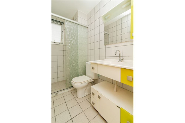 Imagem Imóvel com 2 Quartos à Venda, em Jardim Planalto - Porto Alegre Imagem Imóvel com 2 Quartos à Venda, em Jardim Planalto - Porto Alegre