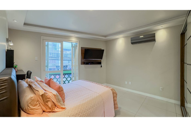 Imagem Apartamento com 2 Quartos à Venda, 83 m² em Teresópolis - Porto Alegre