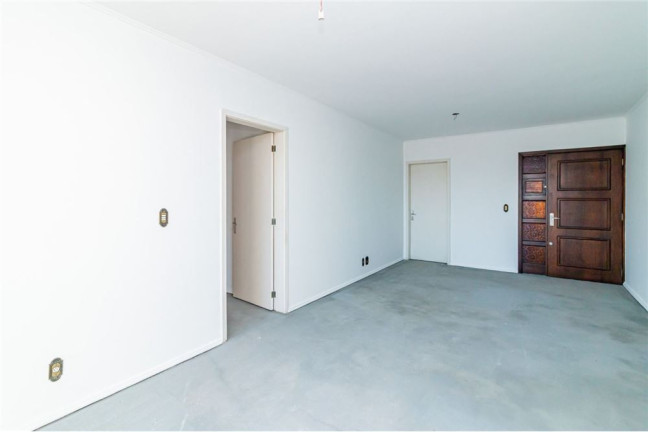 Imagem Imóvel com 3 Quartos à Venda, em Três Figueiras - Porto Alegre Imagem Imóvel com 3 Quartos à Venda, em Três Figueiras - Porto Alegre