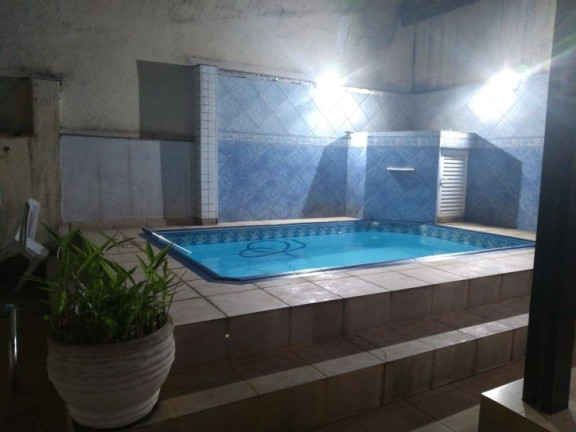 Imagem Casa com 3 Quartos à Venda, 300 m² em Jardim Helena Maria - Guarujá Imagem Casa com 3 Quartos à Venda, 300 m² em Jardim Helena Maria - Guarujá