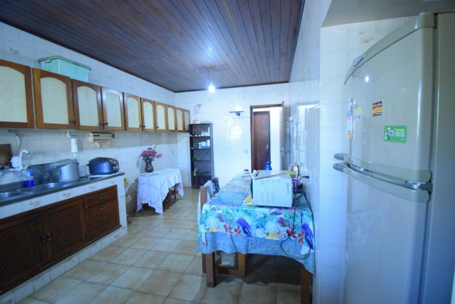 Imagem Casa com 6 Quartos à Venda, 361 m² em Vale Do Paraíso - Teresópolis Imagem Casa com 6 Quartos à Venda, 361 m² em Vale Do Paraíso - Teresópolis
