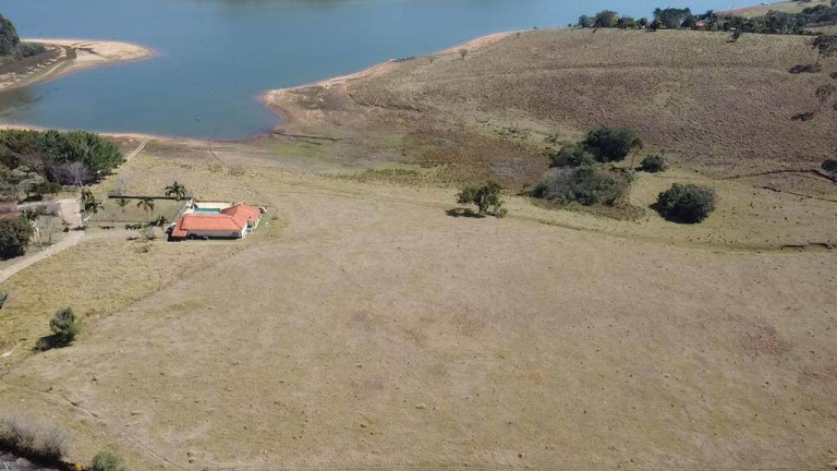 Imagem Chácara com 8 Quartos à Venda, 83.000 m² em Condomínio Novo Horizonte - Piracaia Imagem Chácara com 8 Quartos à Venda, 83.000 m² em Condomínio Novo Horizonte - Piracaia