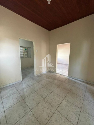 Imagem Casa com 3 Quartos à Venda, 189 m² em Centro - Santa Branca