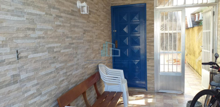 Imagem Casa com 4 Quartos à Venda, 205 m² em Solemar - Praia Grande