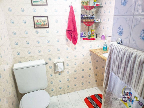 Imagem Casa com 3 Quartos à Venda, 140 m² em Vila Muqui - Teresópolis Imagem Casa com 3 Quartos à Venda, 140 m² em Vila Muqui - Teresópolis
