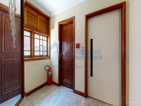 Imagem Imóvel com 5 Quartos à Venda, 410 m² em Petrópolis - Porto Alegre