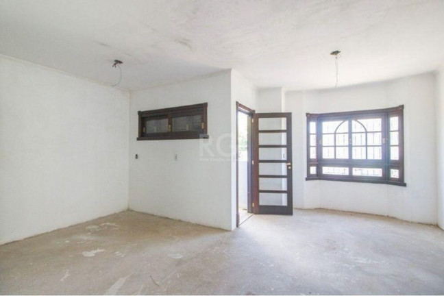 Imagem Casa com 4 Quartos à Venda, 297 m² em Jardim Itu - Porto Alegre