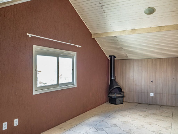 Imagem Casa com 3 Quartos à Venda,  em Sarandi - Porto Alegre
