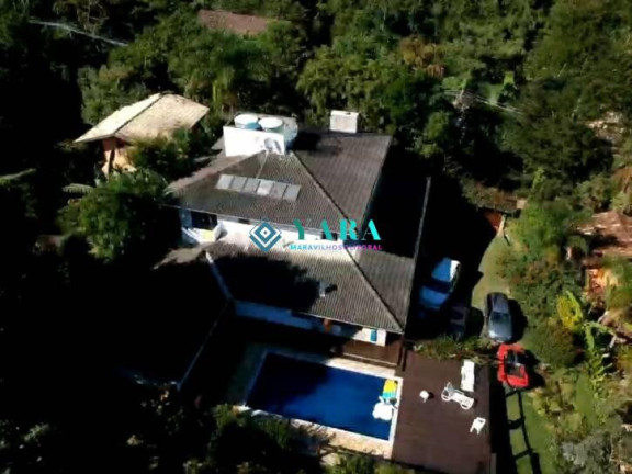 Imagem Casa com 5 Quartos à Venda, 400 m² em Ilhabela Imagem Casa com 5 Quartos à Venda, 400 m² em Ilhabela