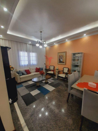 Imagem Sobrado com 4 Quartos para Alugar, 353 m² em Vila Paraíba - Guaratinguetá