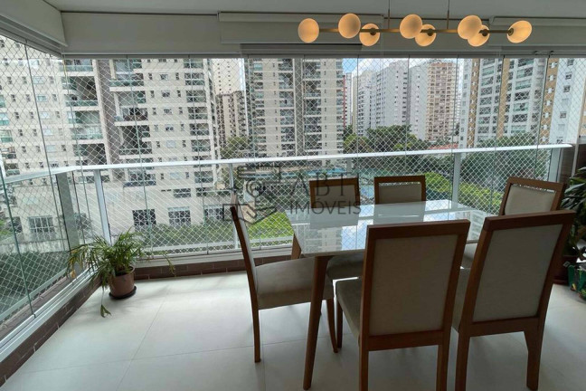 Foto do imóvel Apartamento com 4 Quartos à Venda, 210 m² em Campo Belo - São Paulo