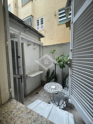 Imagem Apartamento com 2 Quartos à Venda, 75 m² em Copacabana - Rio De Janeiro Imagem Apartamento com 2 Quartos à Venda, 75 m² em Copacabana - Rio De Janeiro