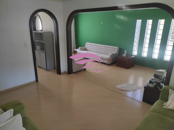 Imagem Casa com 2 Quartos à Venda, 195 m² em Portão - Curitiba
