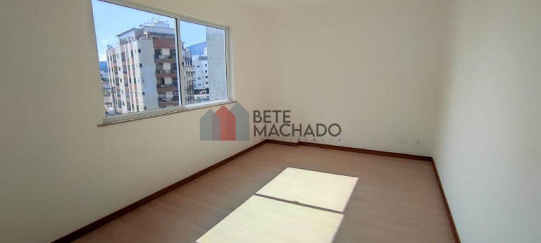 Imagem Apartamento com 3 Quartos para Alugar, 99 m² em Agriões - Teresópolis Imagem Apartamento com 3 Quartos para Alugar, 99 m² em Agriões - Teresópolis