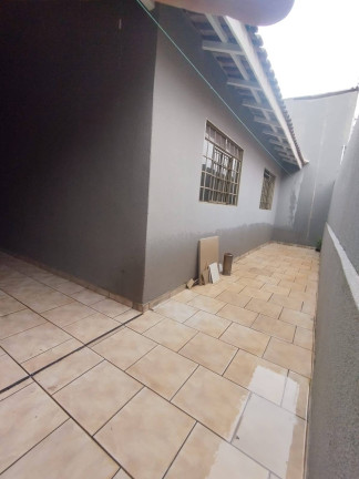 Imagem Casa com 2 Quartos à Venda, 170 m² em Arapongas Imagem Casa com 2 Quartos à Venda, 170 m² em Arapongas