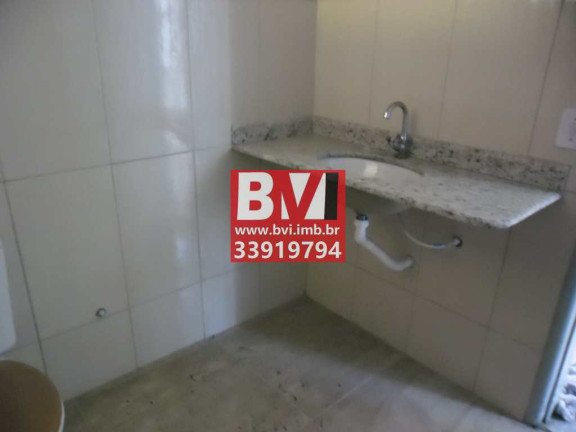 Imagem Casa com 2 Quartos à Venda, 57 m² em Ramos - Rio De Janeiro Imagem Casa com 2 Quartos à Venda, 57 m² em Ramos - Rio De Janeiro